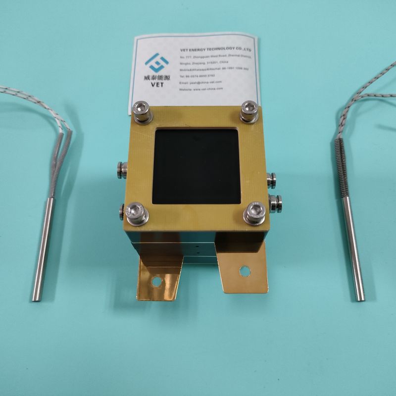 Drivstoffcelle, Encellet testarmatur, Aktivt område 2,5 cm-2,5 cm