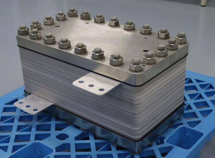 PEM Electrolyzer hydrogengenerator med høy renhet (1nm3/ t - 50nm3/ t)